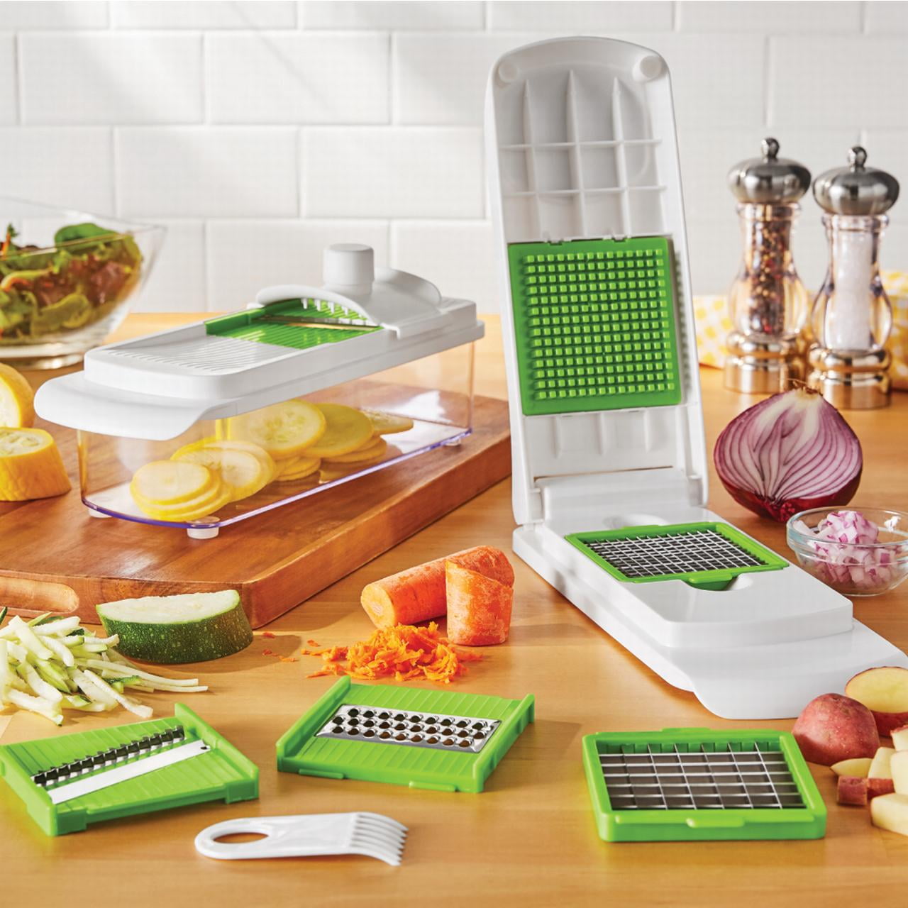Time-Saving 11 Pieces Multi-Function Nice Dicer and Mandoline, Stainless Steel, Green Glaze, 820g - Premium Stainless Steel Garlic Presser & Peeler Detail