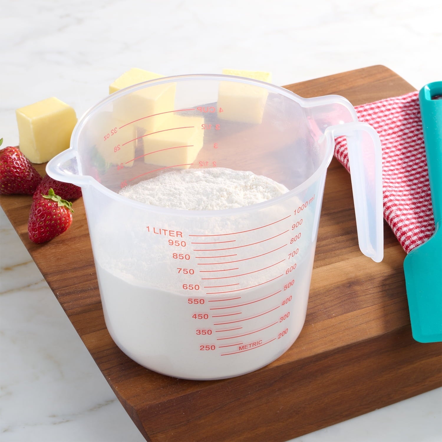 Time-Saving (12 pack) 4 Cup PP Plastic Measuring Cup, 32 oz, Clear - Premium Stainless Steel Garlic Presser & Peeler Detail