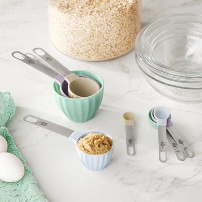 Premium Kitchen 8-Piece Plastic Measuring Cup and Spoon Set, Multicolor - Multi-Functional Manual Food Chopper & Slicer Detail