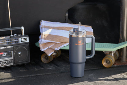 Splash-Resistant FlowState The Quencher H2.0 Flowstate Tumbler  | Stanley Create D332L - FlowState 3-Position Lid Insulated Travel Mug Detail